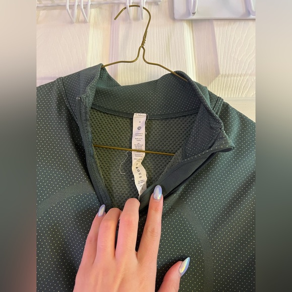 Lululemon swiftly Relaxed half zip long sleeve - Picture 4 of 4